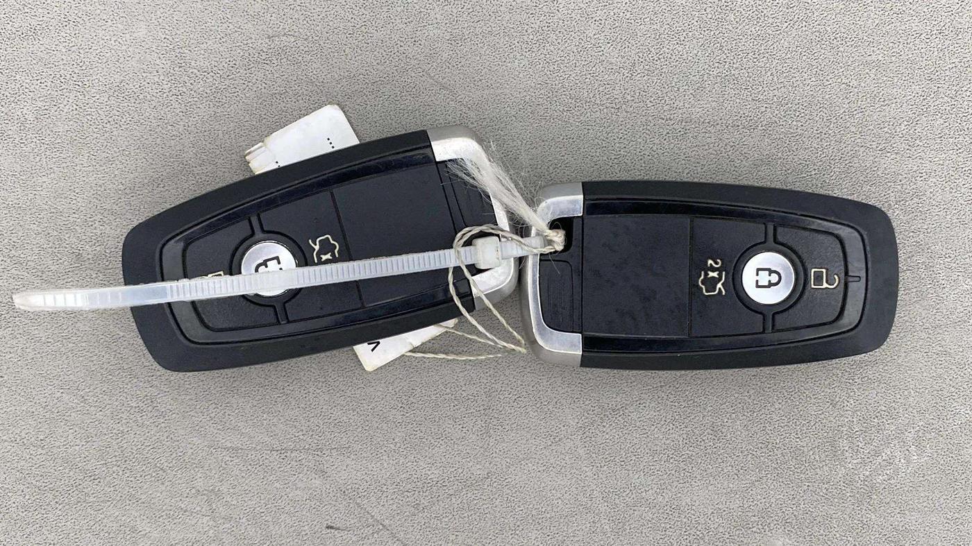 2021 Ford FREESTYLE TITANIUM PLUS 1.2 PETROL, Petrol, Manual, 23,132 km, Key Close Up