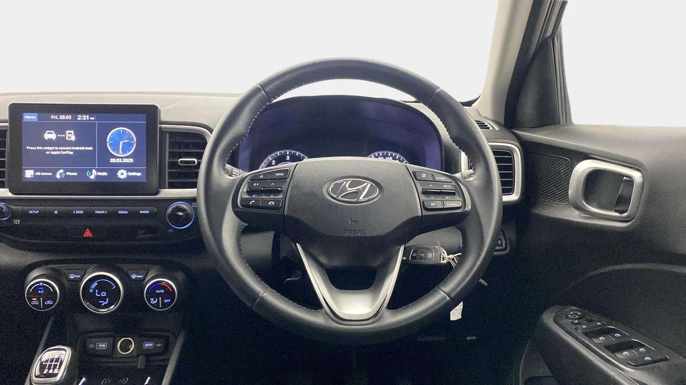 2021 Hyundai VENUE SX 1.5 CRDI, Diesel, Manual, 74,717 km, Steering Wheel Close Up