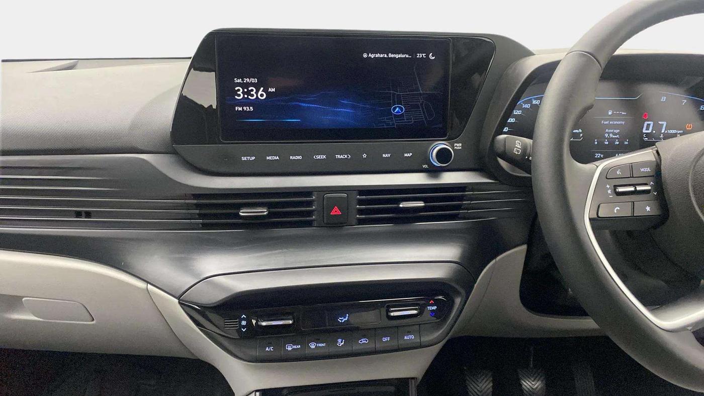 2023 Hyundai NEW I20 ASTA (O) 1.2 MT, Petrol, Manual, 6,548 km, Air Conditioner