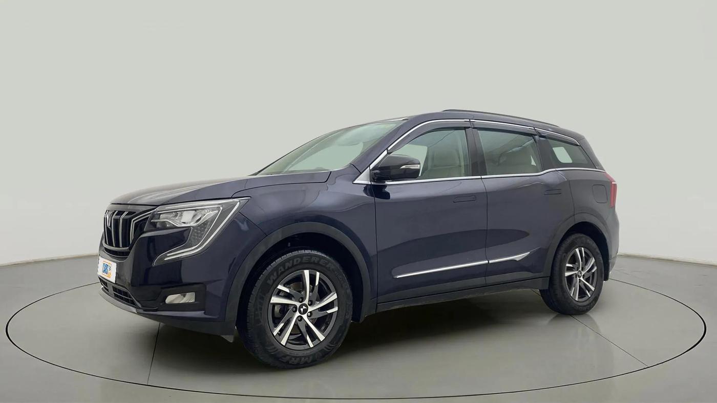2024 Mahindra XUV700 AX 5 D MT 7 STR, Diesel, Manual, 25,587 km, Left Front Diagonal