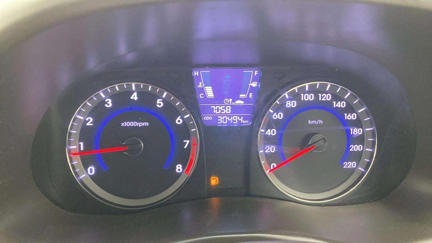 2017 Hyundai Verna 1.6 VTVT SX, Petrol, Manual, 30,785 km, Odometer Image