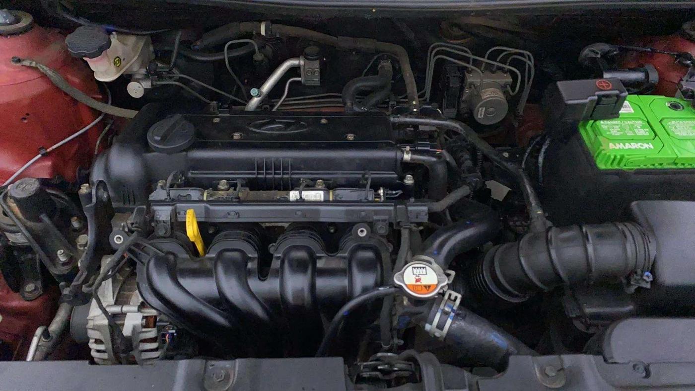 2017 Hyundai Verna 1.6 VTVT SX, Petrol, Manual, 30,785 km, Engine View