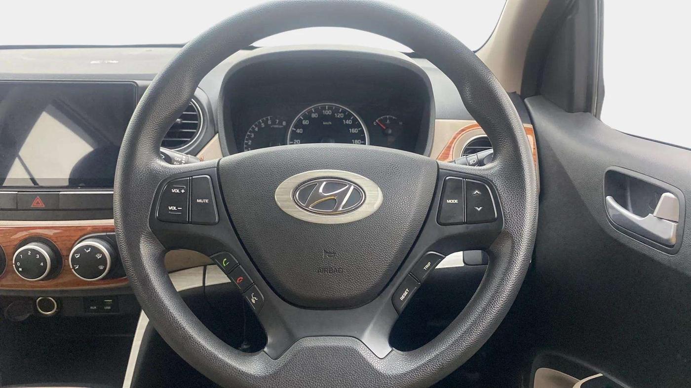 2020 Hyundai Grand i10 SPORTZ 1.2 KAPPA VTVT, Petrol, Manual, 50,204 km, Steering Wheel Close Up