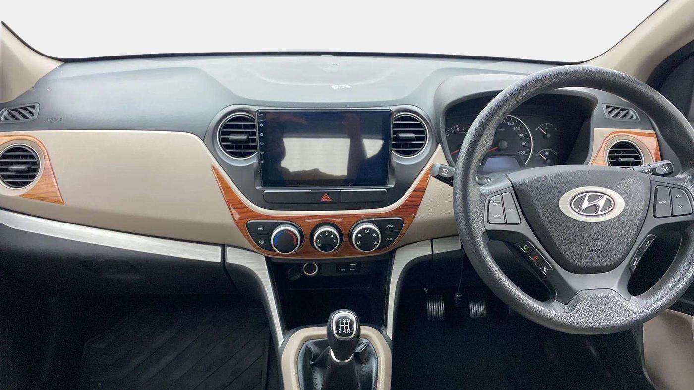 2020 Hyundai Grand i10 SPORTZ 1.2 KAPPA VTVT, Petrol, Manual, 50,204 km, Dashboard