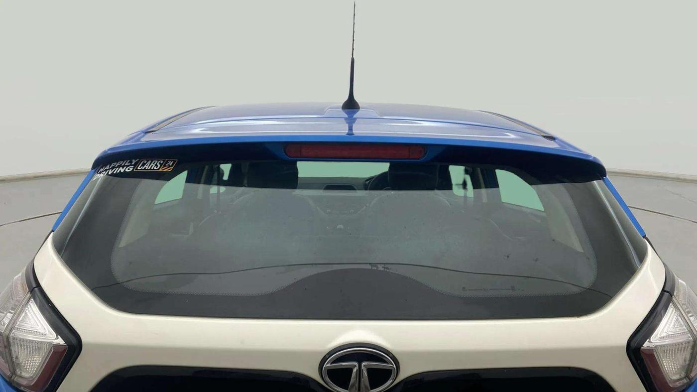 2019 Tata NEXON XM PETROL, Petrol, Manual, 23,946 km, Rear Windshield