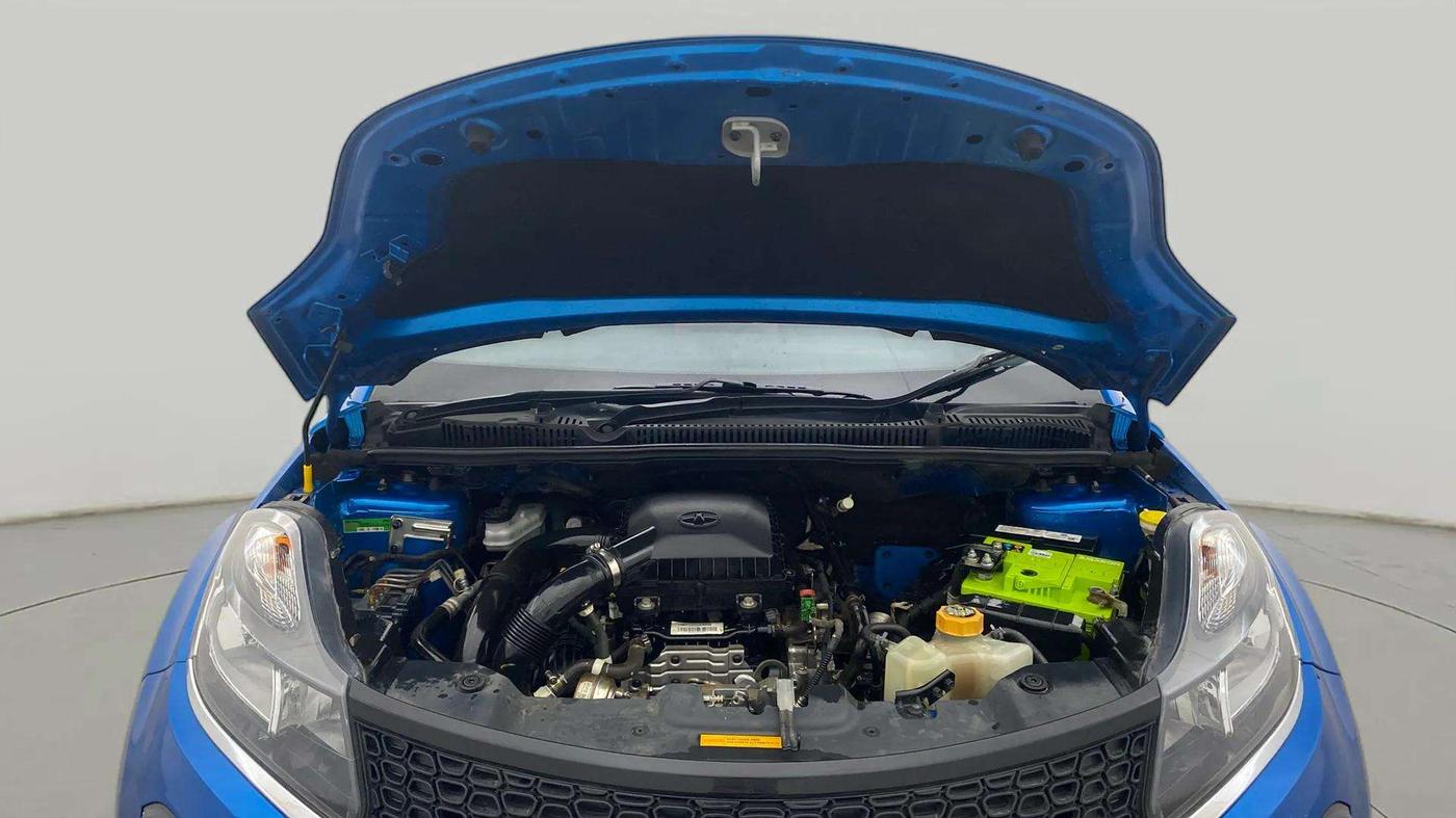 2019 Tata NEXON XM PETROL, Petrol, Manual, 23,946 km, Open Bonet