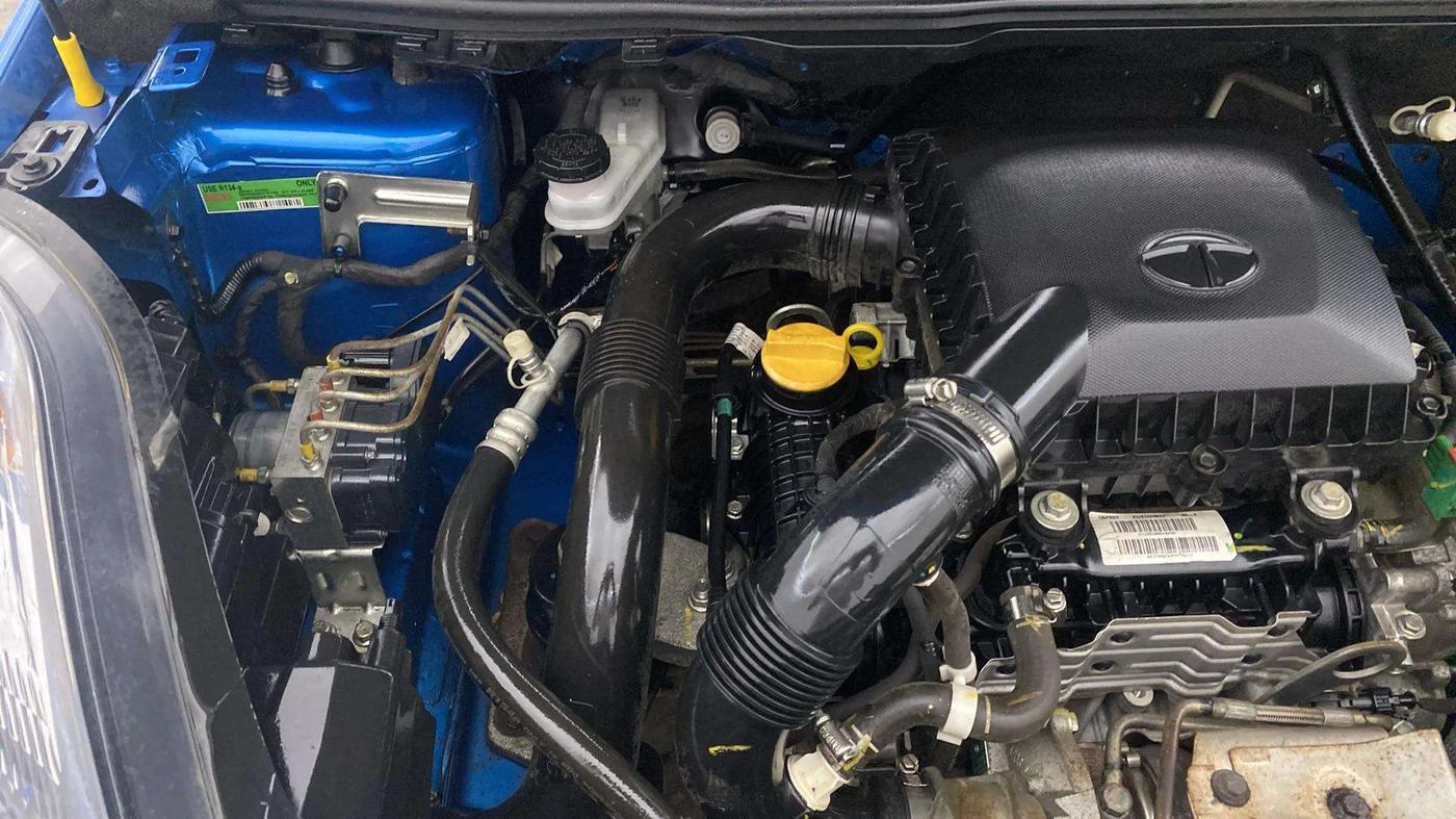 2019 Tata NEXON XM PETROL, Petrol, Manual, 23,946 km, Engine View - Right