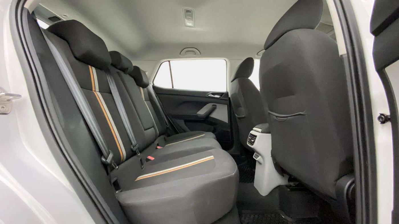 2021 Skoda KUSHAQ AMBITION 1.0L TSI MT, Petrol, Manual, 4,757 km, Right Side Rear Door Cabin