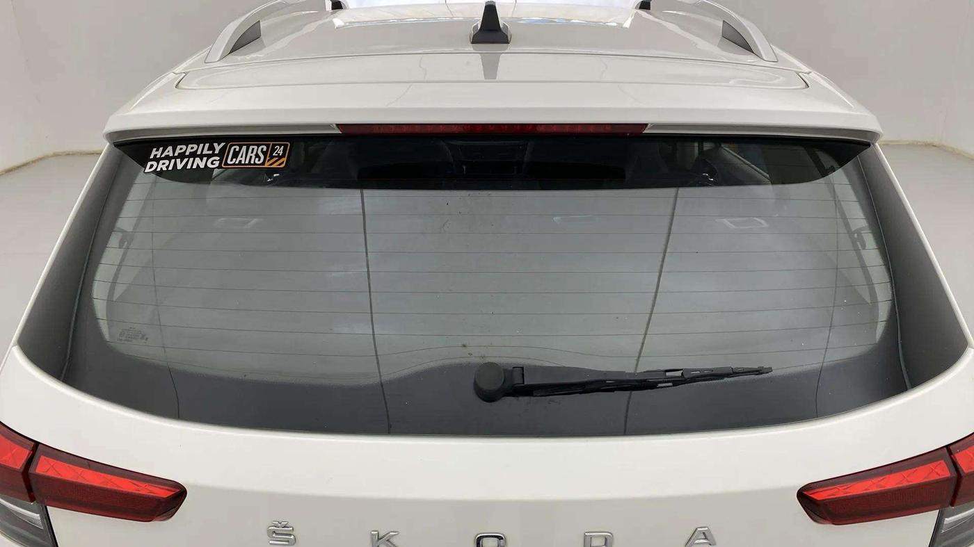 2021 Skoda KUSHAQ AMBITION 1.0L TSI MT, Petrol, Manual, 4,757 km, Rear Windshield