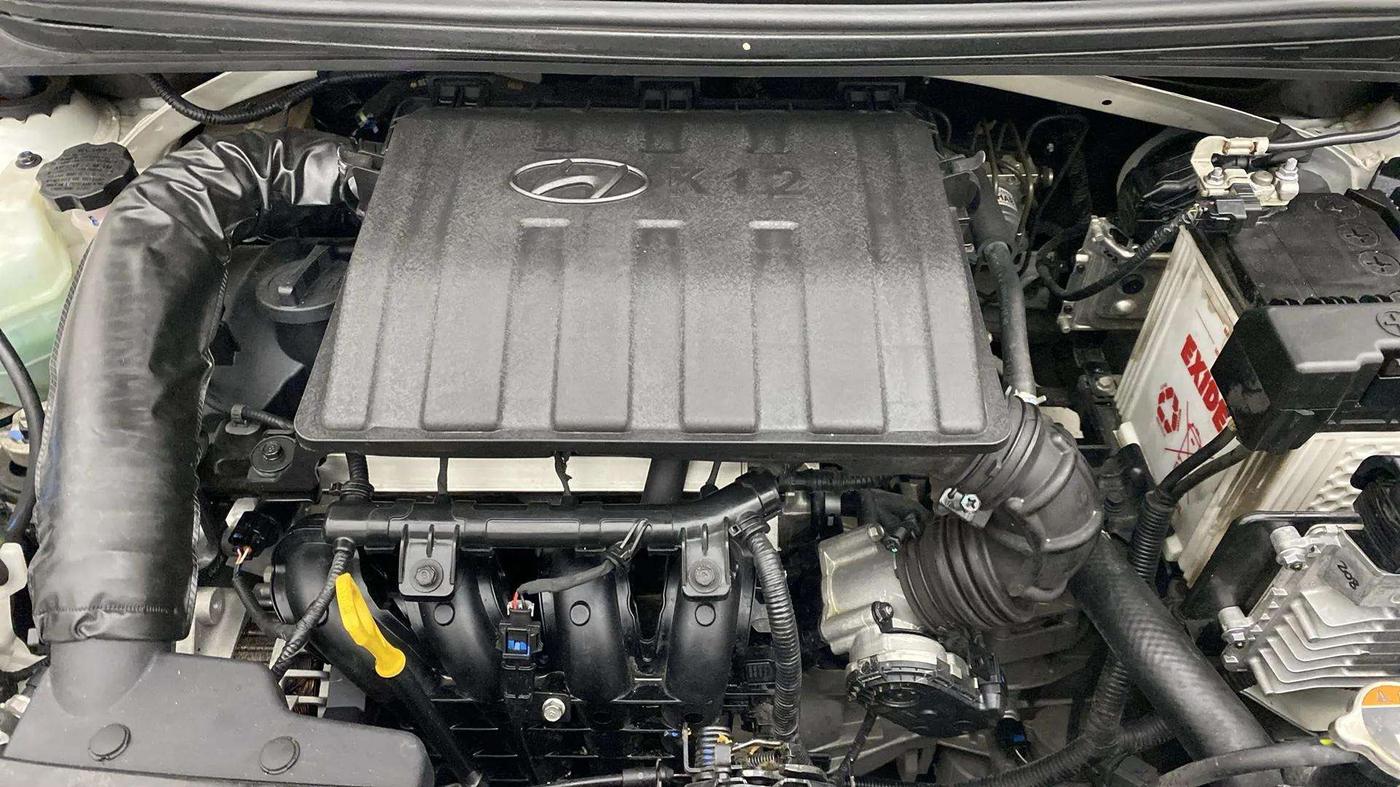 2019 Hyundai Grand i10 SPORTZ AT 1.2 KAPPA VTVT, Petrol, Automatic, 10,983 km, Engine View