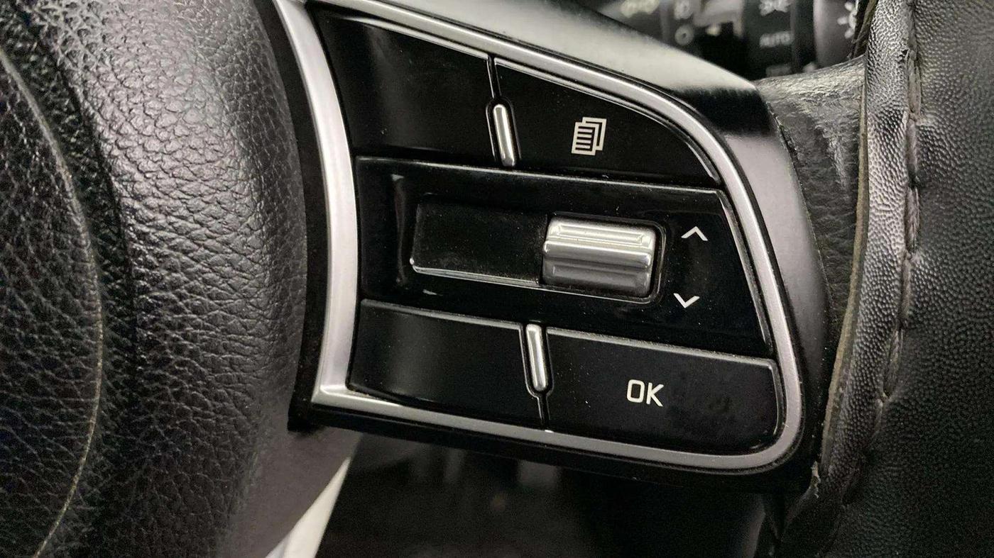 2020 KIA SONET HTK PLUS 1.2, Petrol, Manual, 33,546 km, Adaptive Cruise Control