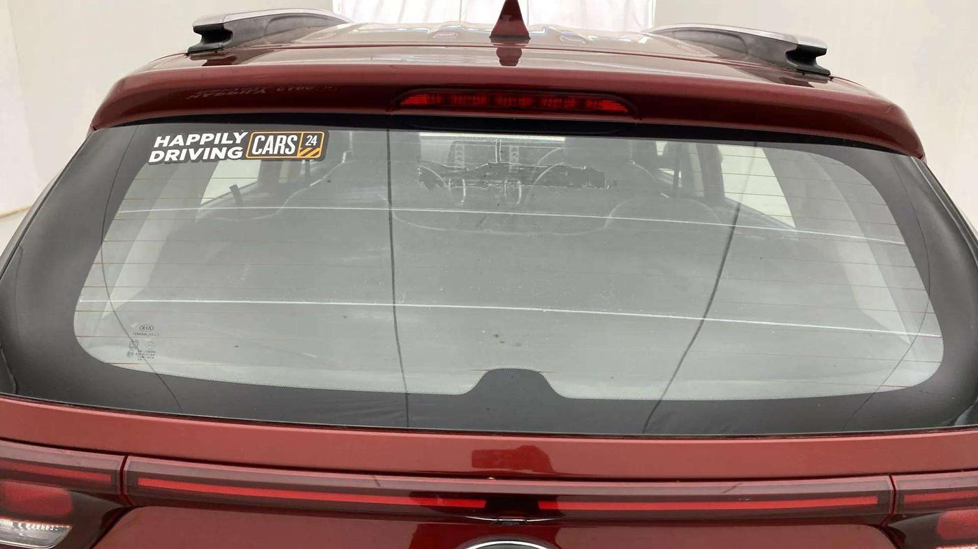 2020 KIA SONET HTK PLUS 1.2, Petrol, Manual, 33,546 km, Rear Windshield