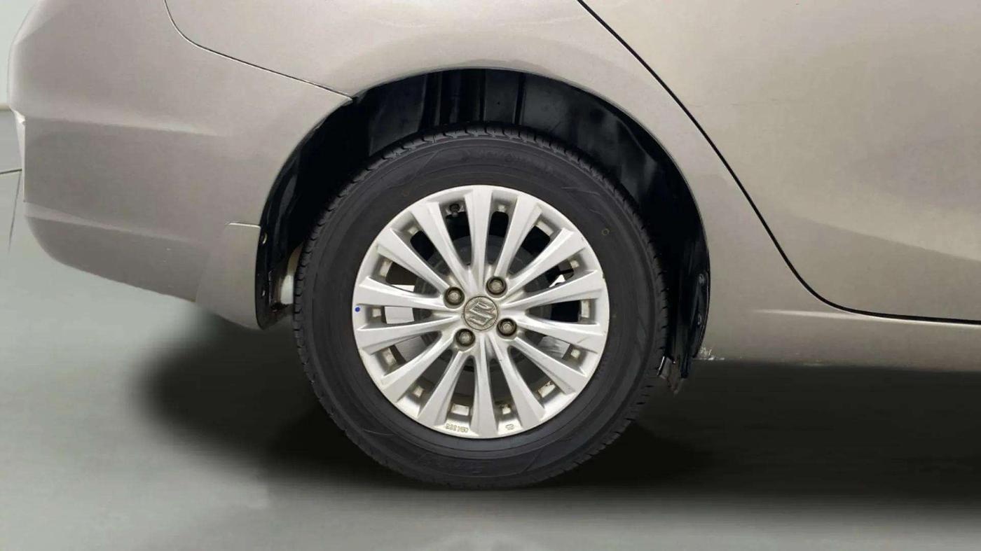 2021 Maruti Ciaz ZETA 1.5 SHVS MT PETROL, Petrol, Manual, 78,049 km, Right Rear Wheel