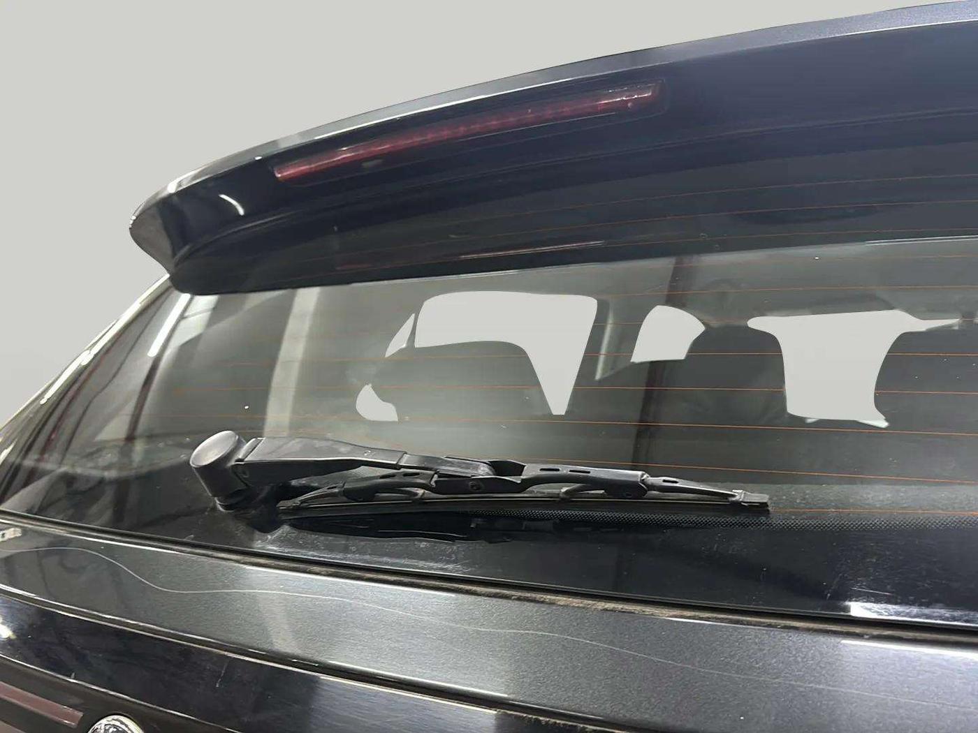 2022 Volkswagen TAIGUN HIGHLINE 1.0 TSI MT, Petrol, Manual, 38,586 km, Rear Wiper