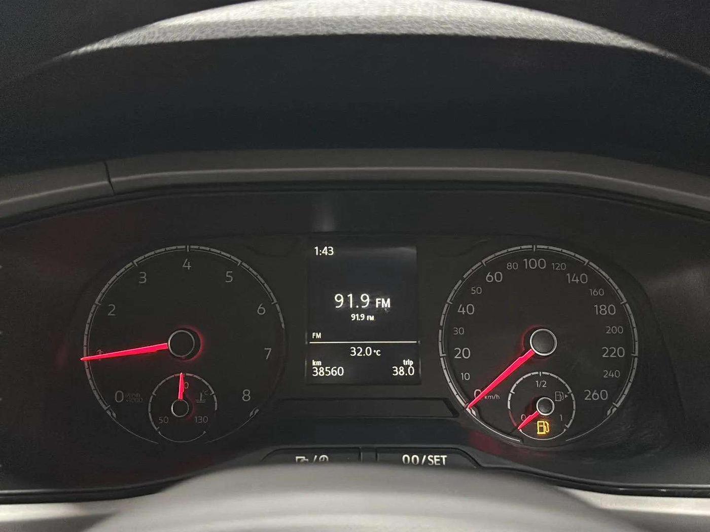 2022 Volkswagen TAIGUN HIGHLINE 1.0 TSI MT, Petrol, Manual, 38,586 km, Odometer Image