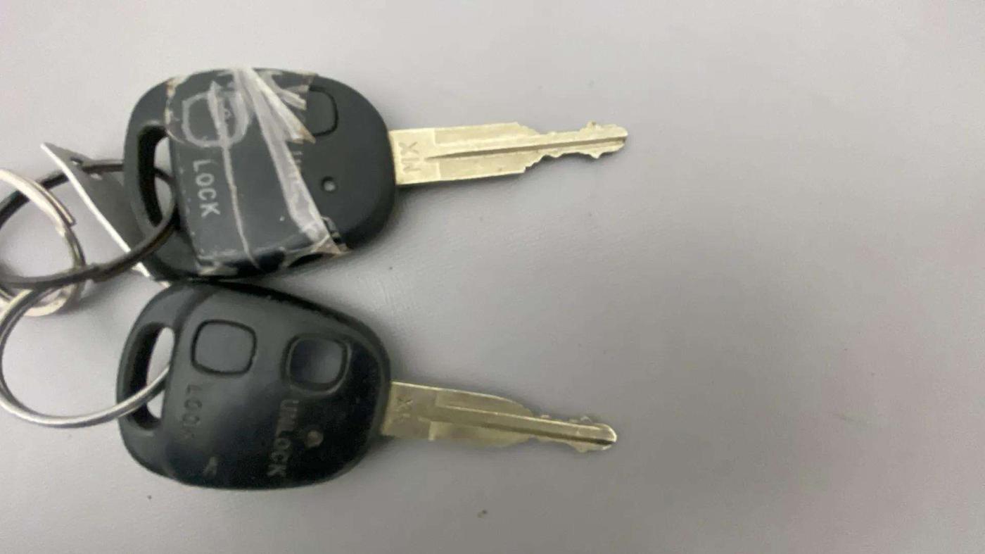 2013 Hyundai Santro Xing GLS, Petrol, Manual, 65,670 km, Key Close Up