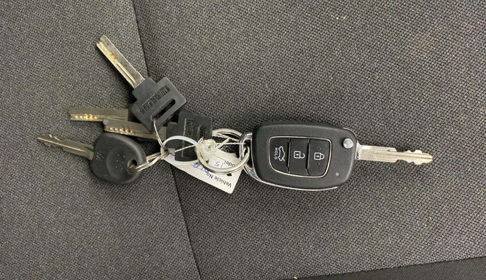 2023 Hyundai EXTER  SX 1.2 AMT, Petrol, Automatic, 6,407 km, Key Close Up