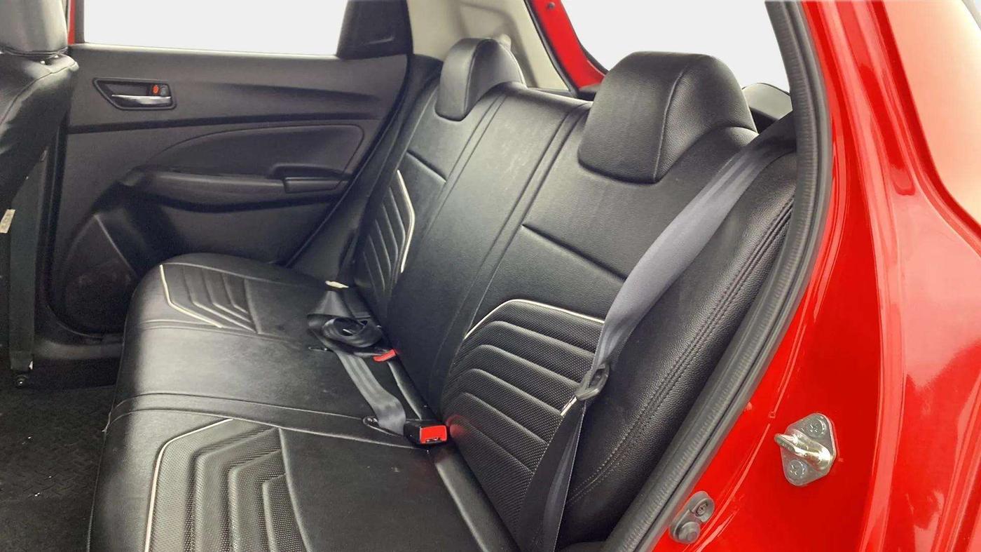2021 Maruti Swift VXI, Petrol, Manual, 31,281 km, Right Side Rear Door Cabin