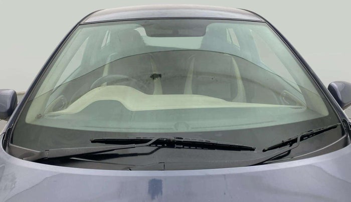 2014 Hyundai Elite i20 SPORTZ 1.2 (O), Petrol, Manual, 64,061 km, Front Windshield