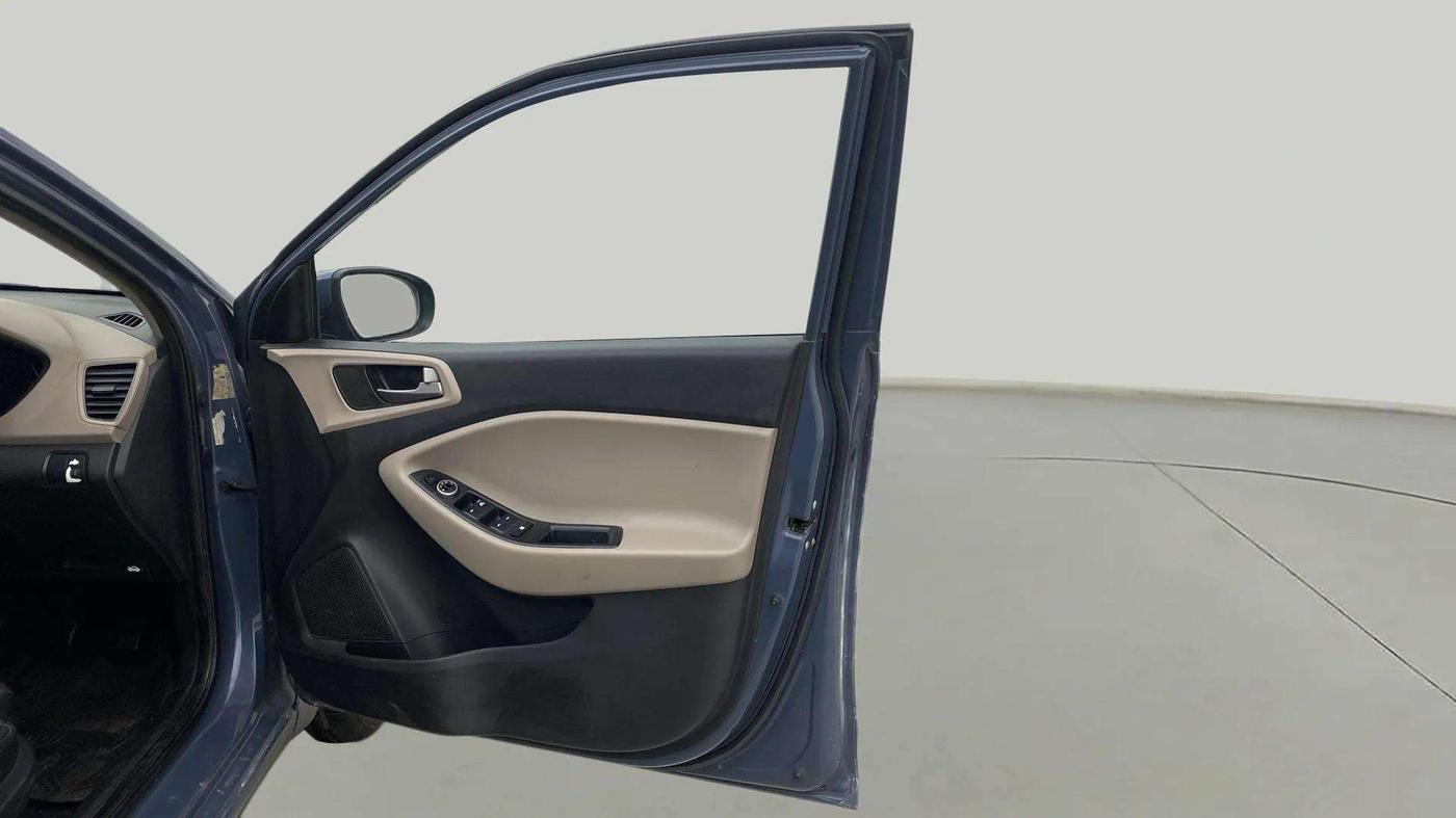 2014 Hyundai Elite i20 SPORTZ 1.2 (O), Petrol, Manual, 64,061 km, RHS Front Door