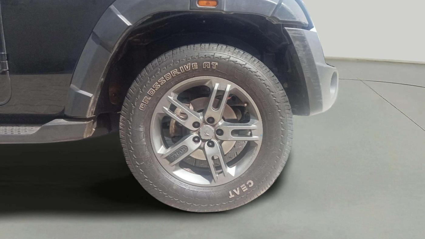 2023 Mahindra Thar LX D 4*4 MT HT, Diesel, Manual, 18,228 km, Right Front Wheel