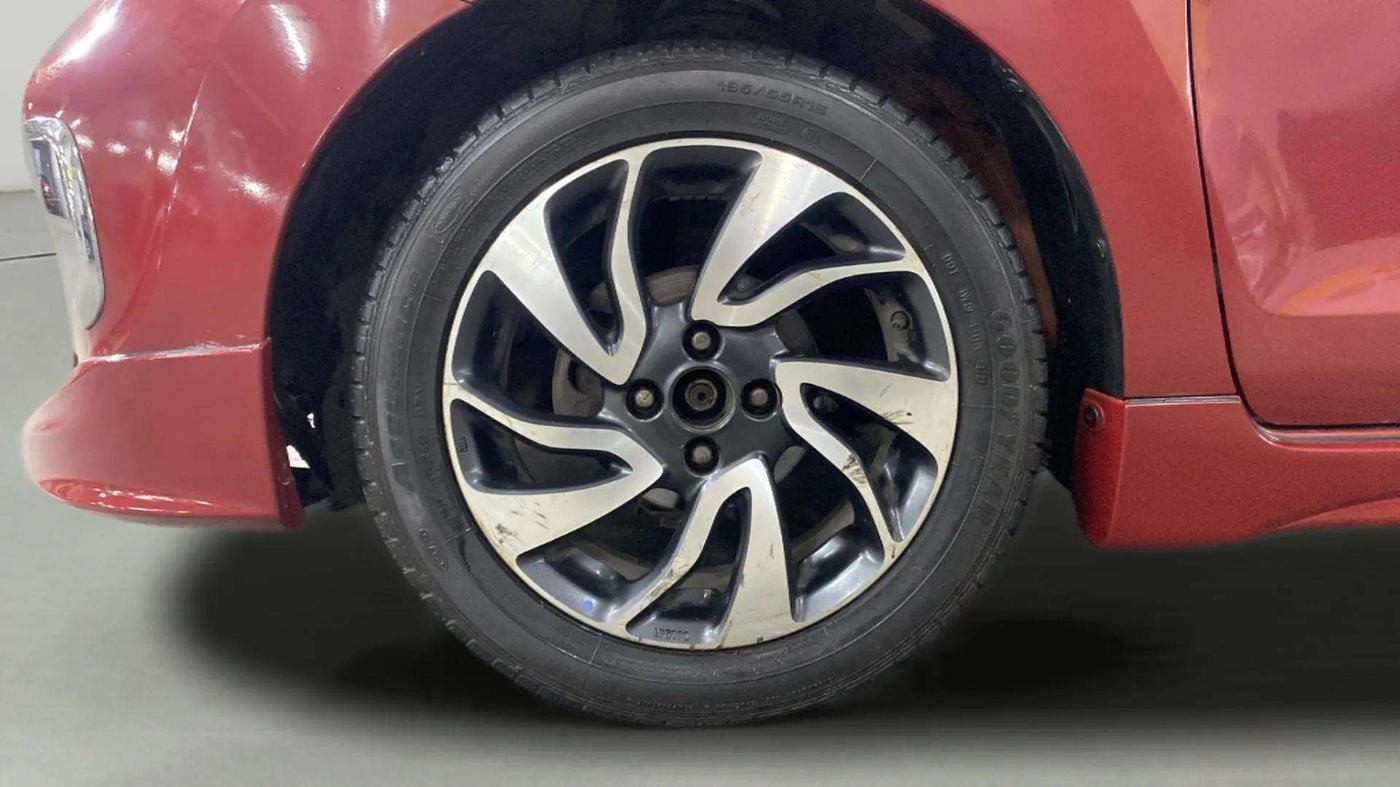 2019 Toyota Glanza V CVT, Petrol, Automatic, 40,957 km, Left Front Wheel