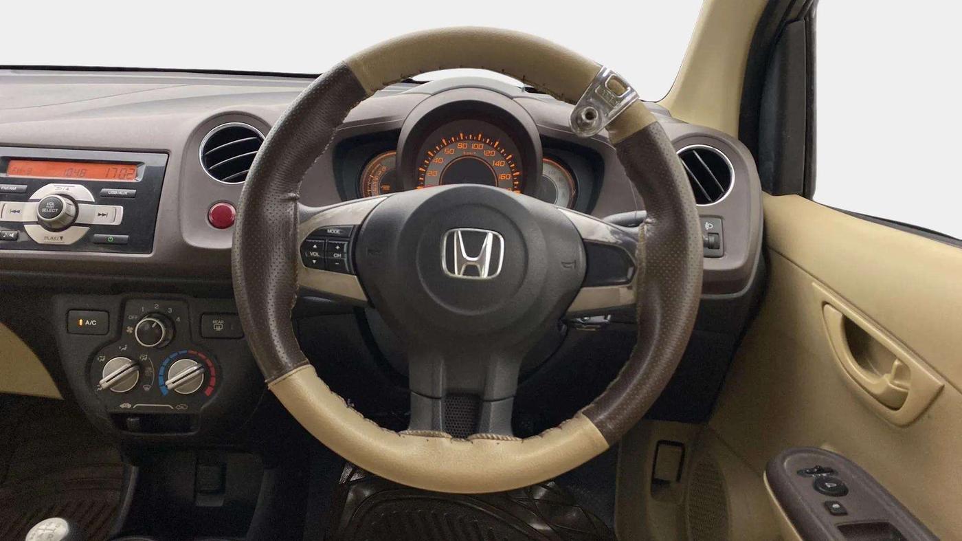 2013 Honda Brio S MT, Petrol, Manual, 68,716 km, Steering Wheel Close Up