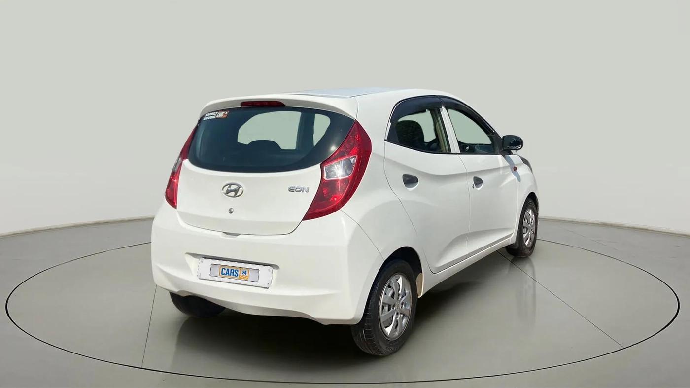 2017 Hyundai Eon ERA +, Petrol, Manual, 48,329 km, Right Back Diagonal
