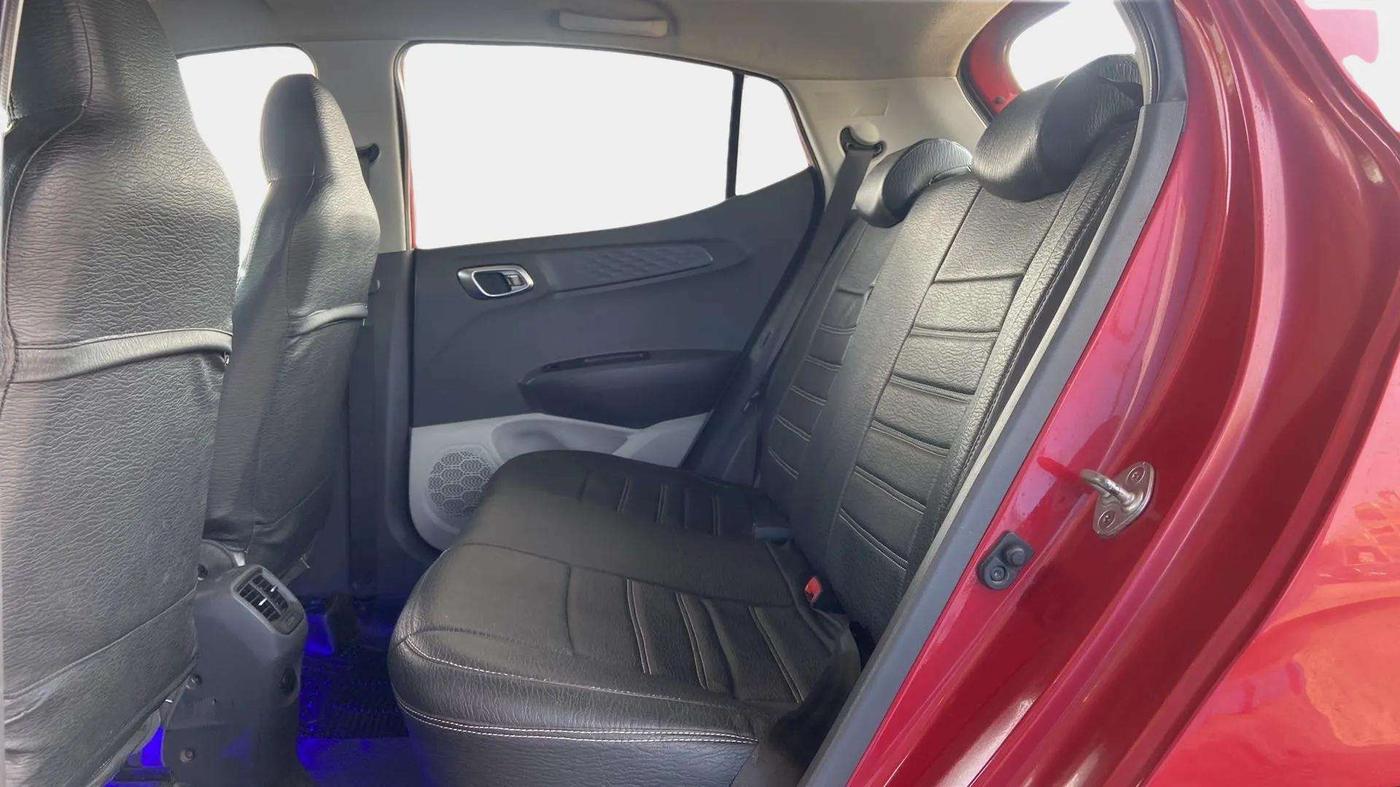 2021 Hyundai GRAND I10 NIOS ASTA AMT 1.2 KAPPA VTVT, Petrol, Automatic, 67,282 km, Right Side Rear Door Cabin