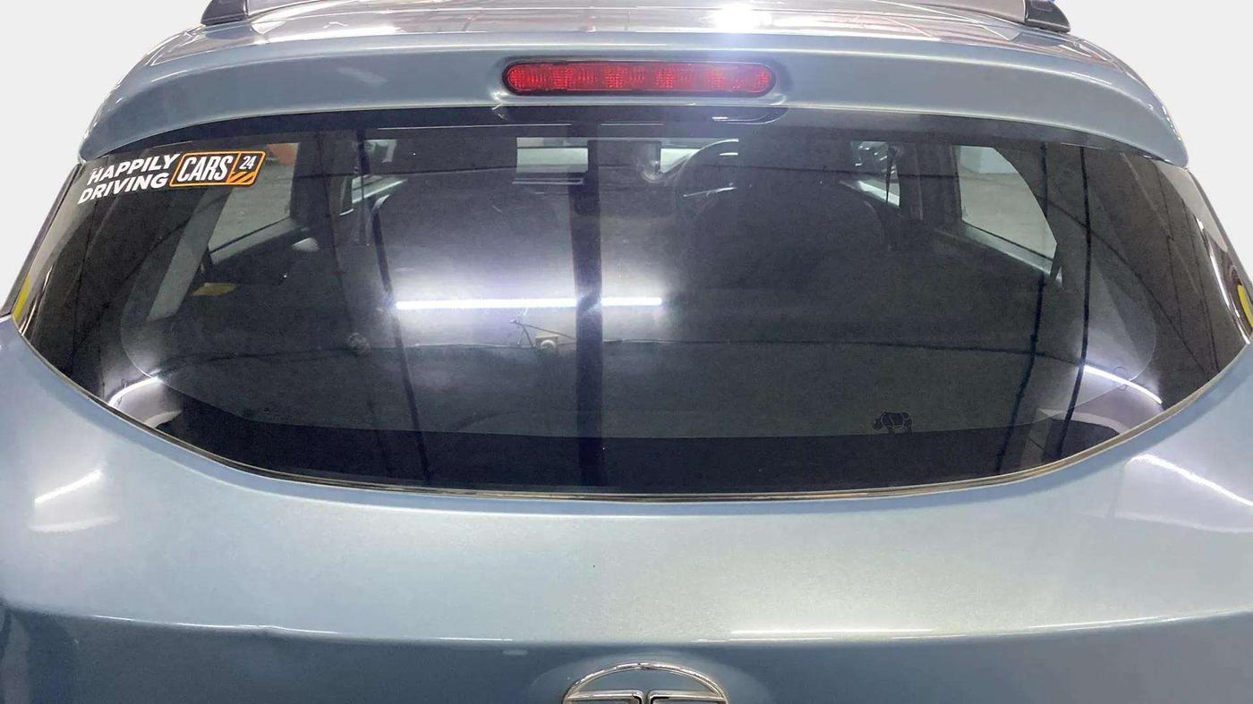 2022 Tata PUNCH ADVENTURE MT, Petrol, Manual, 19,006 km, Rear Windshield