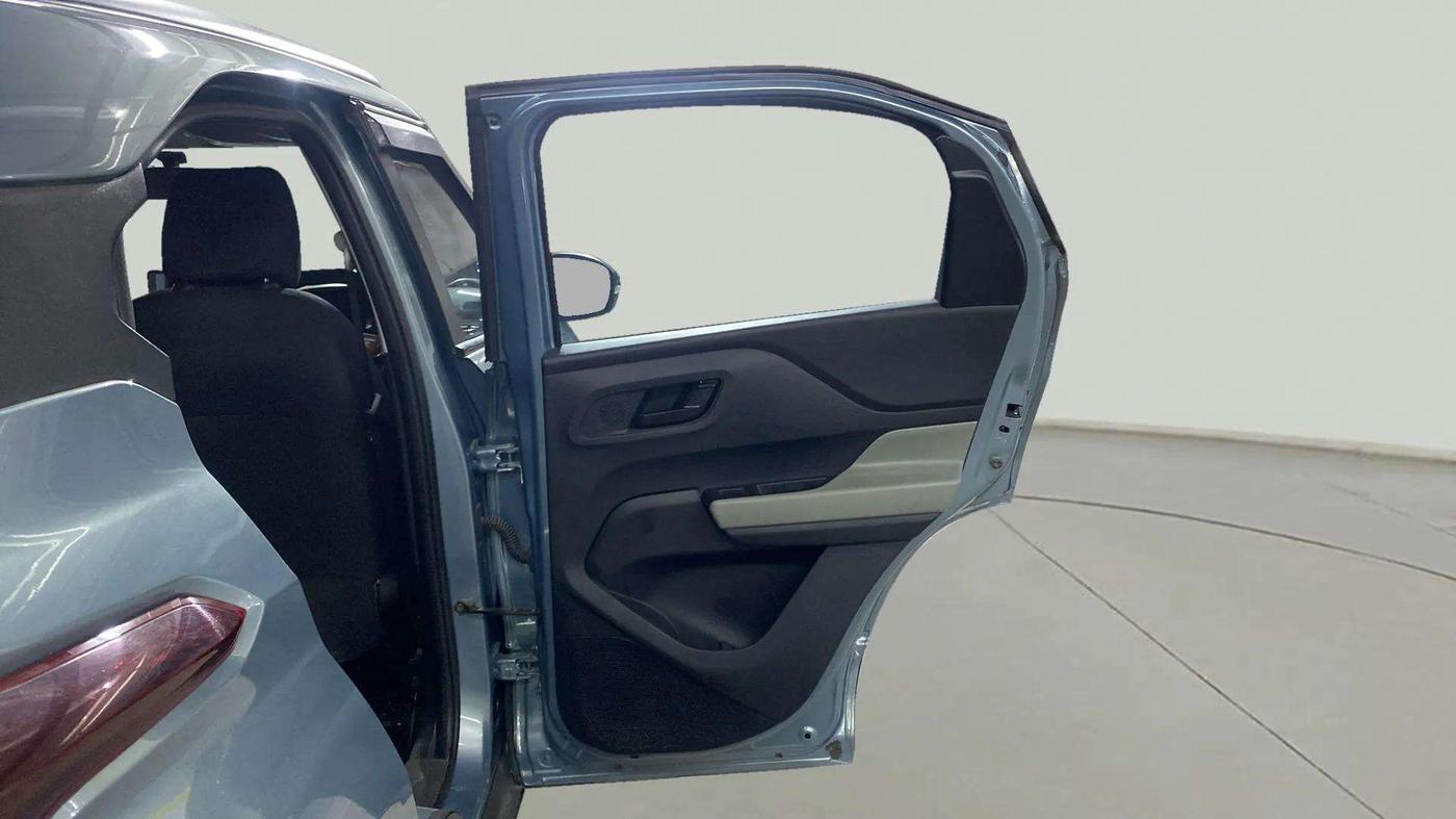 2022 Tata PUNCH ADVENTURE MT, Petrol, Manual, 19,006 km, RHS Rear Door