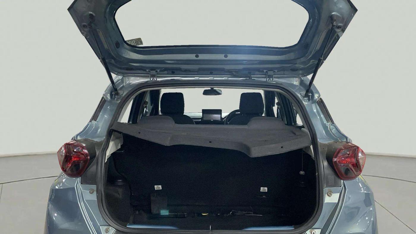 2022 Tata PUNCH ADVENTURE MT, Petrol, Manual, 19,006 km, Boot Open Zoomed View