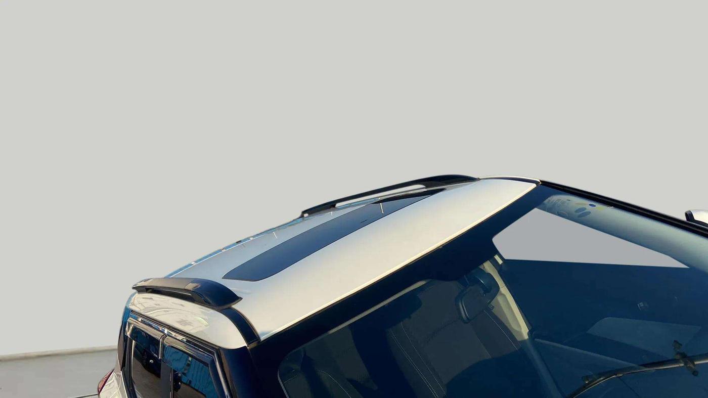 2023 Mahindra XUV300 W4 1.5 DIESEL, Diesel, Manual, 34,509 km, Roof