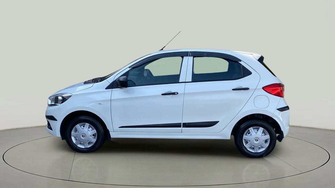 2018 Tata Tiago XM PETROL, Petrol, Manual, 16,421 km, Left Side