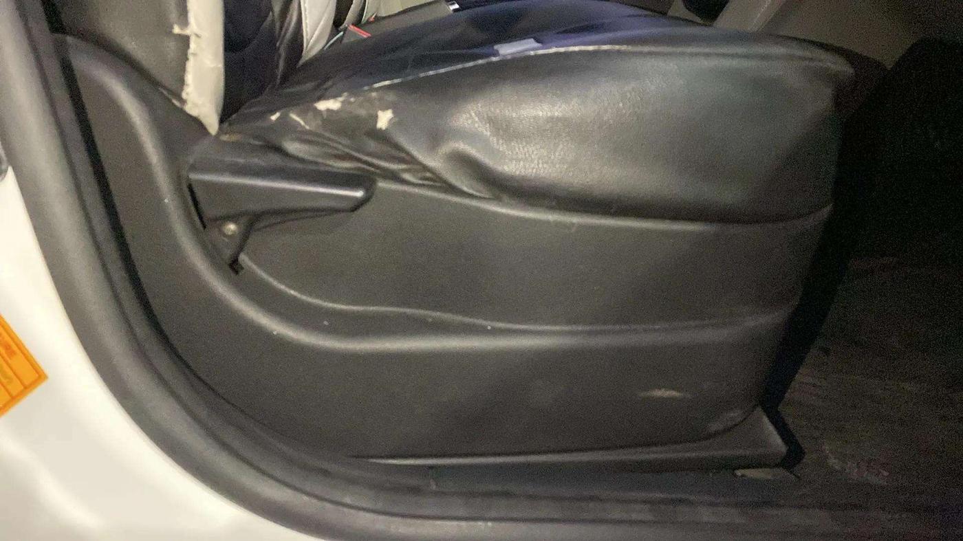 2018 Tata Tiago XM PETROL, Petrol, Manual, 16,421 km, Driver Side Adjustment Panel