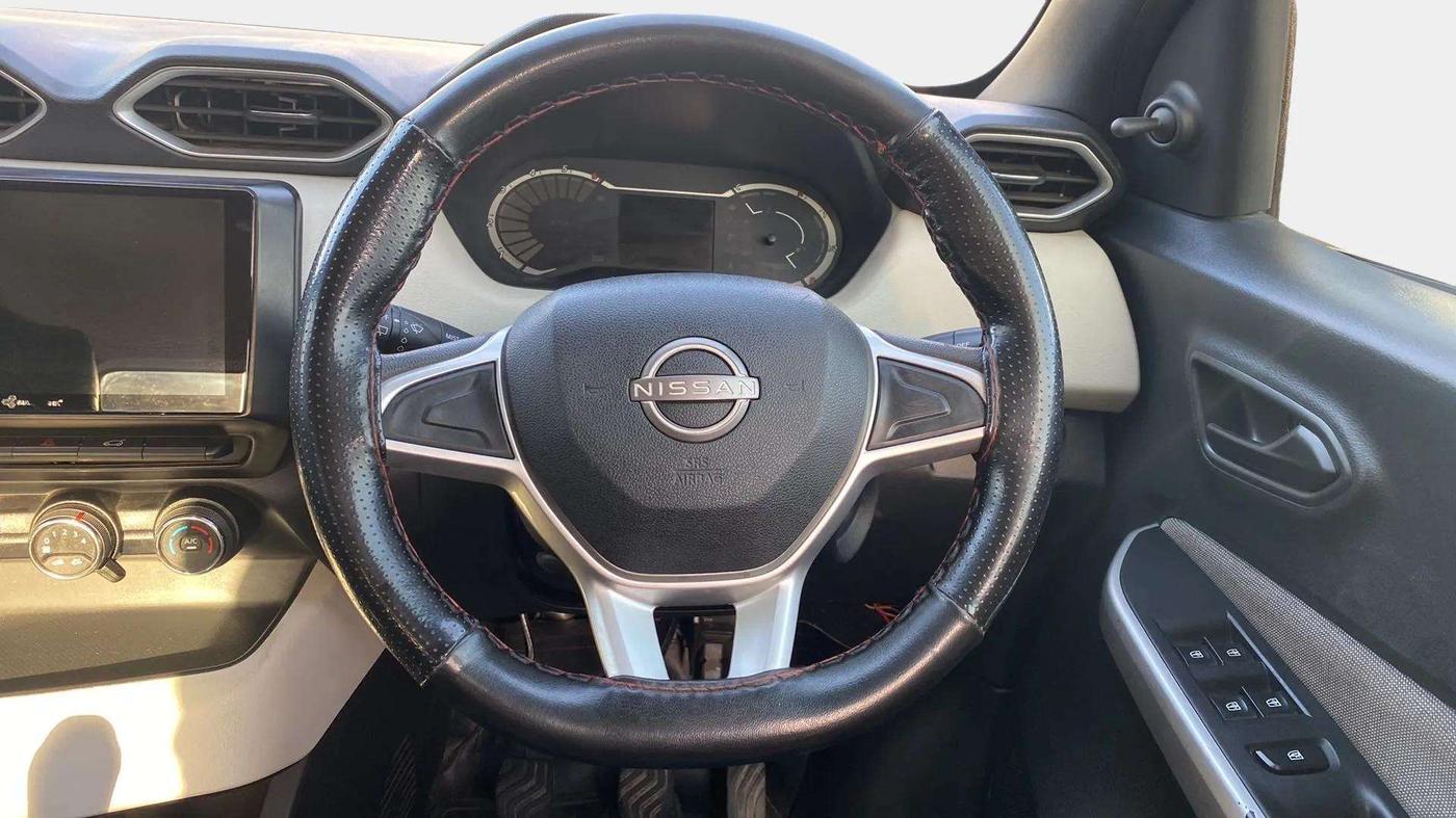2021 Nissan MAGNITE XE, Petrol, Manual, 51,954 km, Steering Wheel Close Up