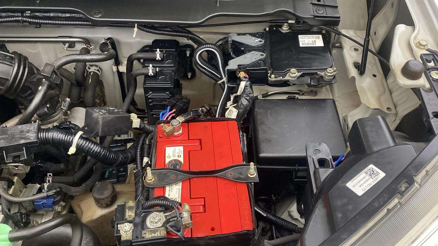 2020 Maruti S PRESSO VXI (O) AMT, Petrol, Automatic, 98,206 km, Engine View - Left
