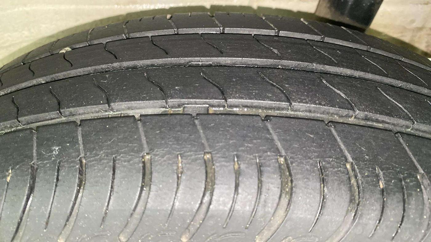 2020 Maruti S PRESSO VXI (O) AMT, Petrol, Automatic, 98,206 km, Left Rear Tyre Tread