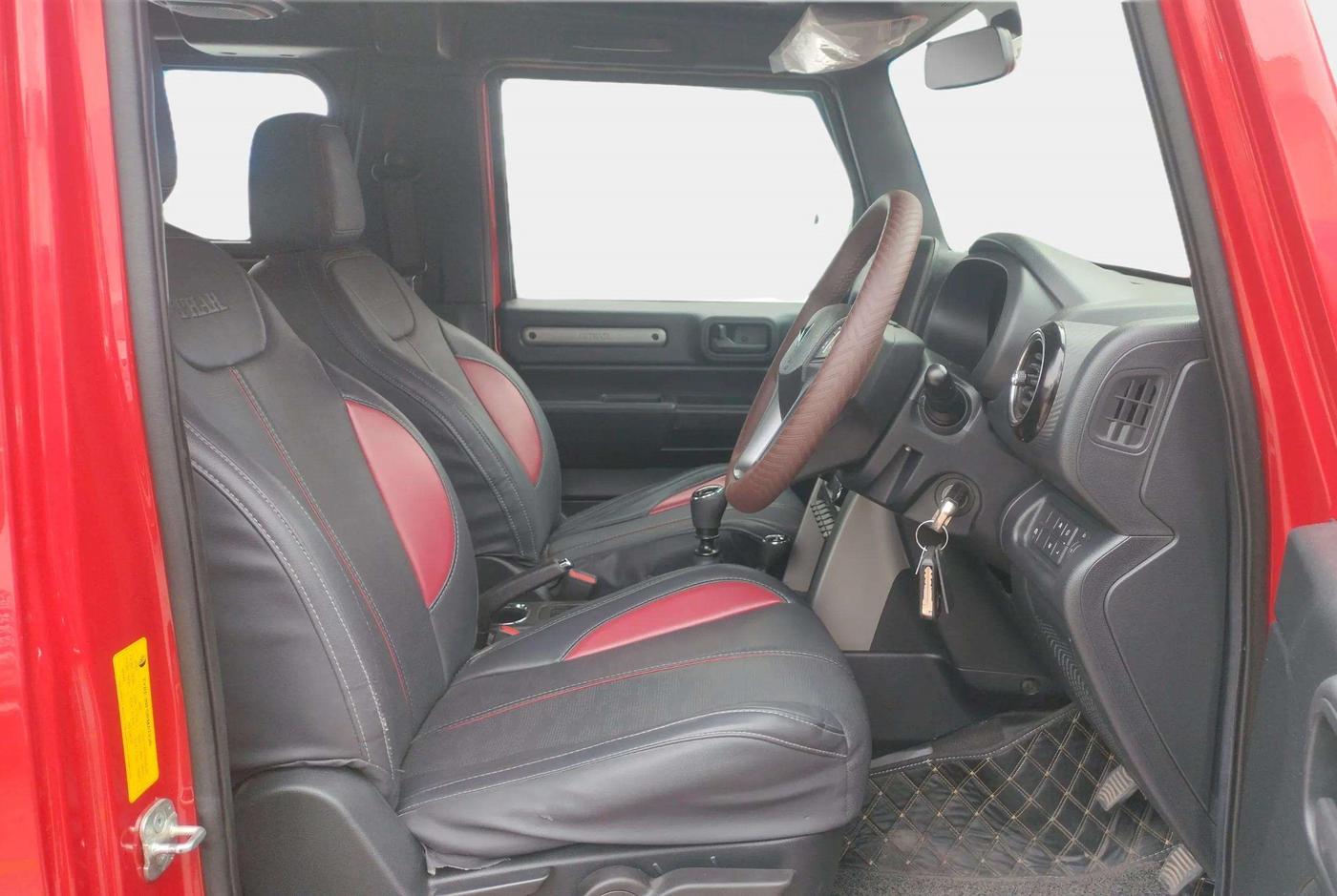2022 Mahindra Thar LX D 4*4 MT HT, Diesel, Manual, 25,655 km, Right Side Front Door Cabin