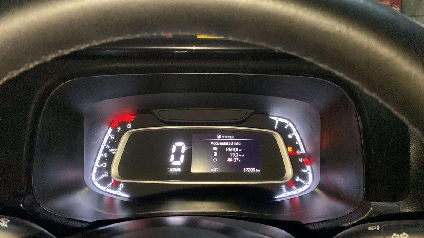 2024 KIA SONET HTE 1.2, Petrol, Manual, 17,211 km, Odometer Image