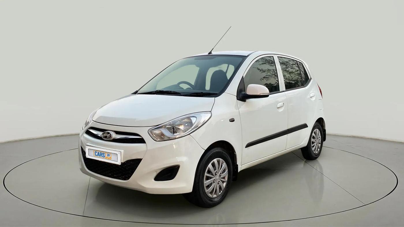 2013 Hyundai i10 MAGNA 1.2, Petrol, Manual, 38,137 km, Left Front Diagonal