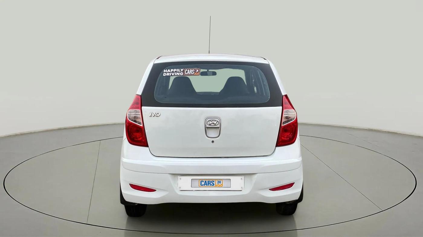 2013 Hyundai i10 MAGNA 1.2, Petrol, Manual, 38,137 km, Back/Rear
