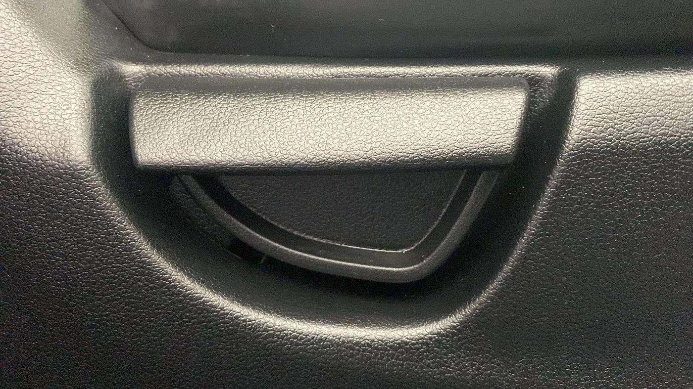 2021 Hyundai NEW SANTRO SPORTZ EXECUTIVE MT CNG, CNG, Manual, 34,127 km, Driver Side Adjustment Panel
