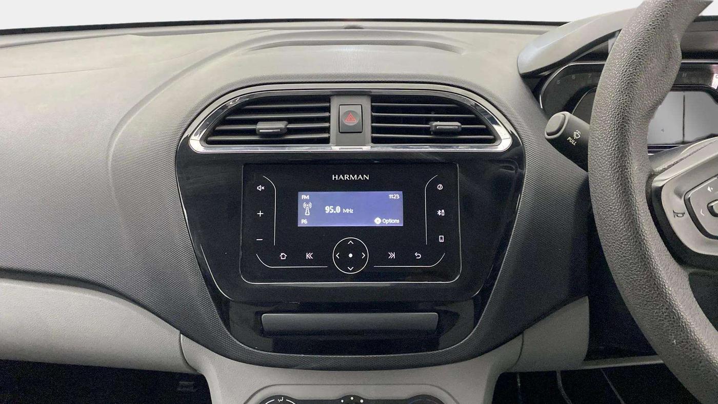 2020 Tata Tiago XT PETROL, Petrol, Manual, 2,177 km, Air Conditioner