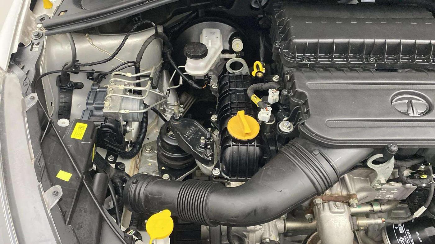 2020 Tata Tiago XT PETROL, Petrol, Manual, 2,177 km, Engine View - Right