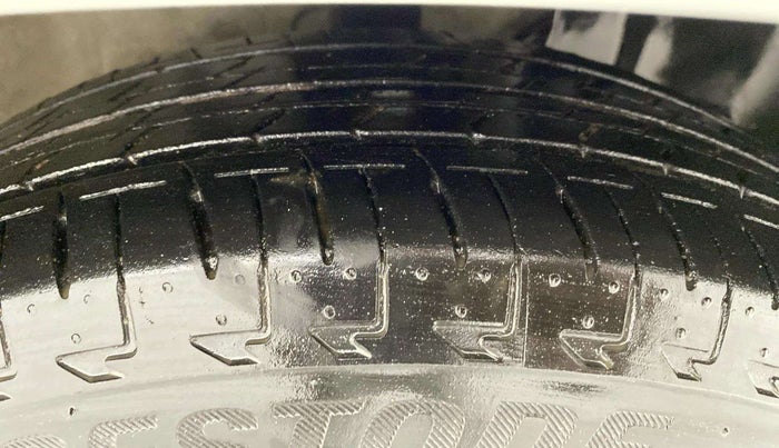 2022 Maruti Celerio VXI, Petrol, Manual, 25,487 km, Right Front Tyre Tread