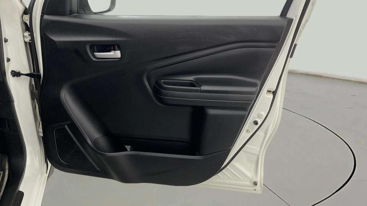 2022 Maruti Celerio VXI, Petrol, Manual, 25,487 km, Driver Side Door Panels Control
