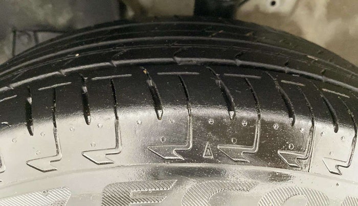 2022 Maruti Celerio VXI, Petrol, Manual, 25,487 km, Left Front Tyre Tread