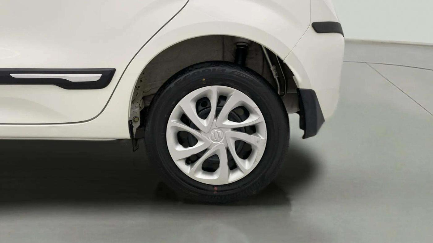 2022 Maruti Celerio VXI, Petrol, Manual, 25,487 km, Left Rear Wheel