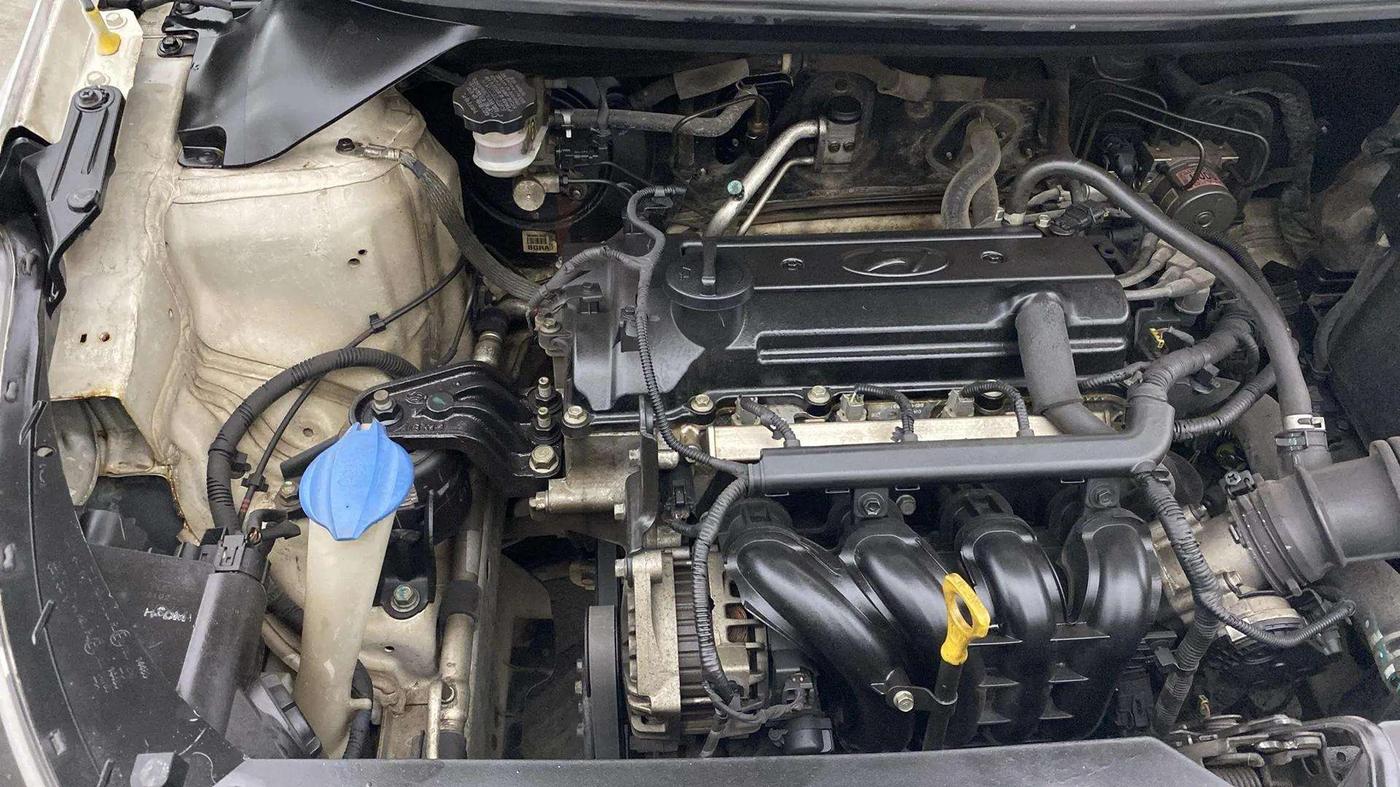 2016 Hyundai i20 Active 1.2 S, Petrol, Manual, 74,542 km, Engine View - Right